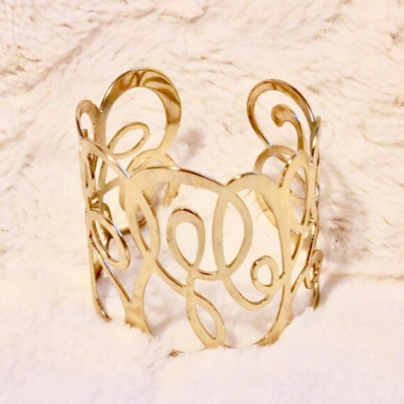 H&M Gold Swirl Cuff Bracelet - Picture 4 of 4